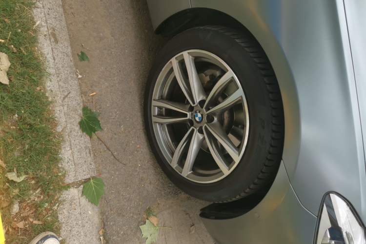 Used BMW 6 Series GT 2018 630i M Sport Package Right Front Wheel Hub