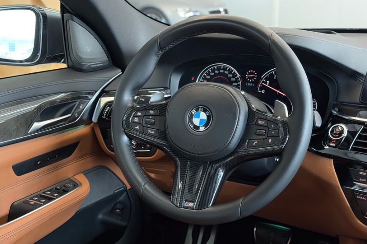 Used BMW 6 Series GT 2018 630i M Sport Package Steering Wheel