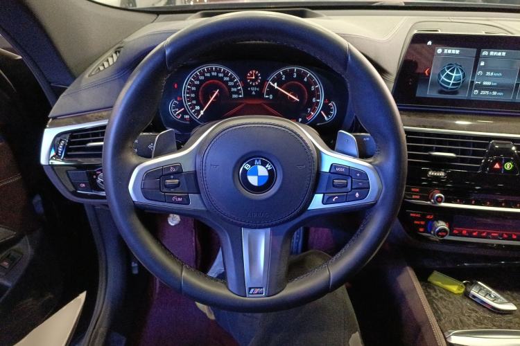 Used BMW 6 Series GT 2018 640i xDrive M Sport Package Steering Wheel