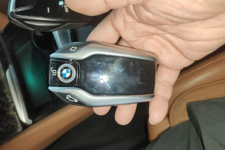 Used BMW 6 Series GT 2018 630i M Sport Package Vehicle Key