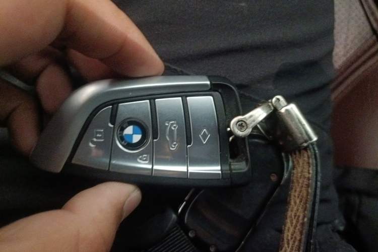 Used BMW 6 Series GT 2018 630i M Sport Package Vehicle Key