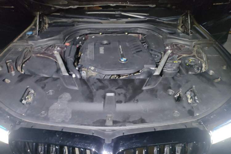 Used BMW 6 Series GT 2018 640i xDrive M Sport Package Engine Bay