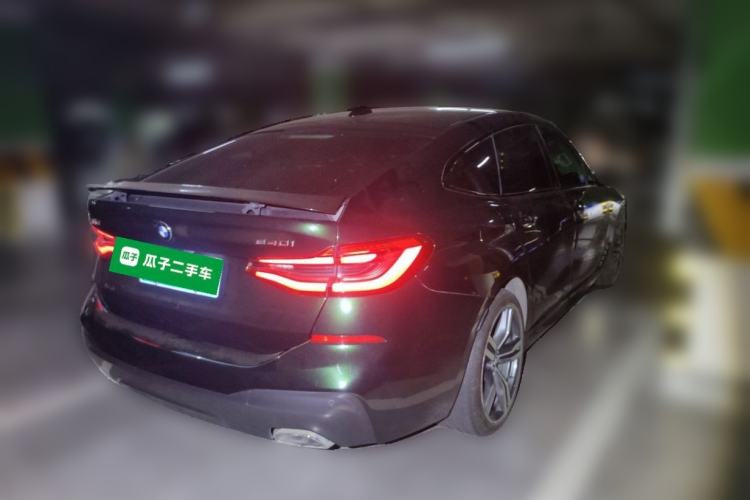 Used BMW 6 Series GT 2018 640i xDrive M Sport Package Rear Right 45 Deg