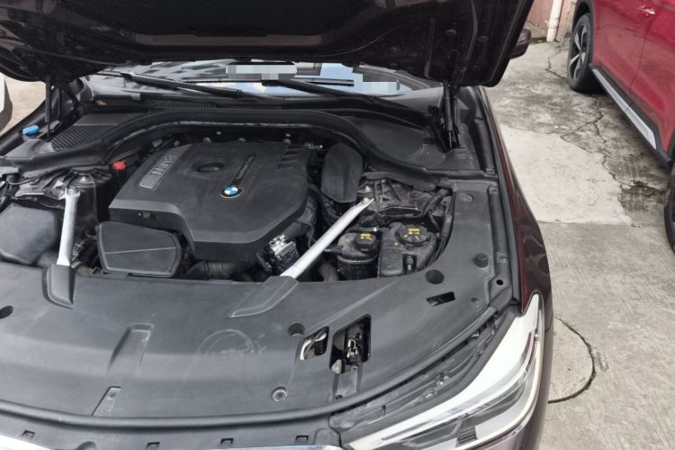 Used BMW 6 Series GT 2018 630i Luxury Design Package Engine Bay Left