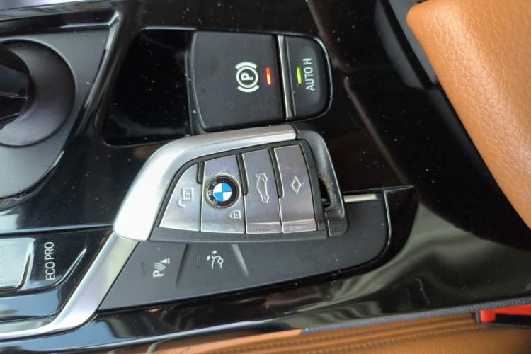Used BMW 6 Series GT 2018 630i Luxury Design Package Vehicle Key
