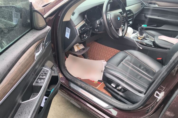 Used BMW 6 Series GT 2018 630i Luxury Design Package Driver Seat