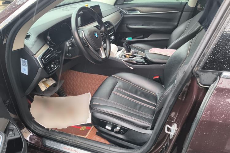 Used BMW 6 Series GT 2018 630i Luxury Design Package Left Front Seat