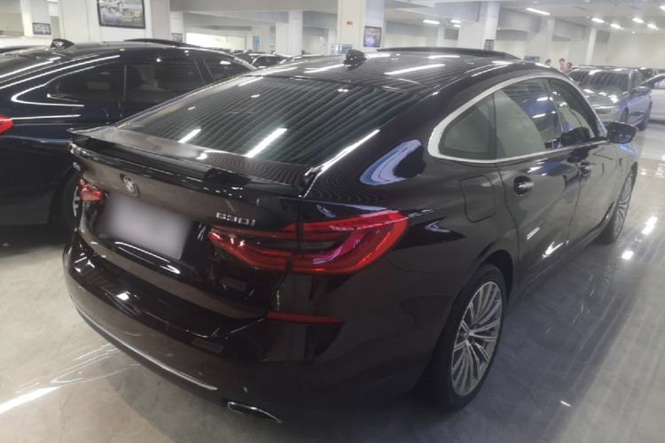 Used BMW 6 Series GT 2018 630i Luxury Design Package Rear Right 45 Deg