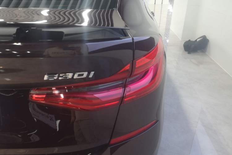 Used BMW 6 Series GT 2018 630i Luxury Design Package Right Rear Taillight