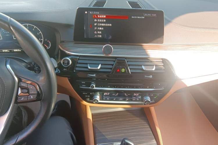 Used BMW 6 Series GT 2018 630i Luxury Design Package Audio And AC Panel