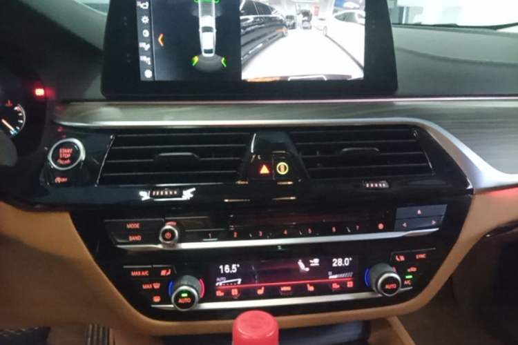 Used BMW 6 Series GT 2018 630i Luxury Design Package Audio And AC Panel