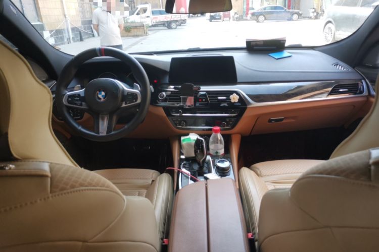 Used BMW 6 Series GT 2018 630i M Sport Package Center Console