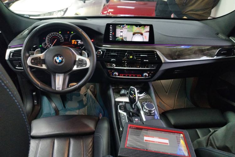 Used BMW 6 Series GT 2018 630i M Sport Package Center Console