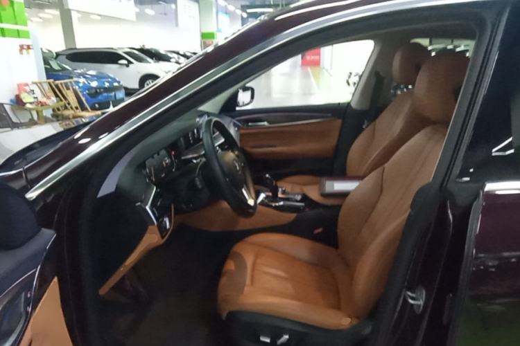 Used BMW 6 Series GT 2018 630i Luxury Design Package Driver Seat