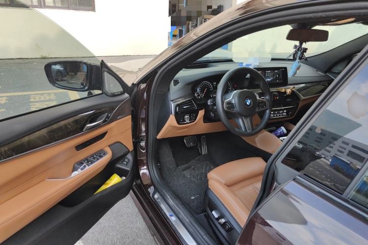 Used BMW 6 Series GT 2018 630i M Sport Package Driver Seat