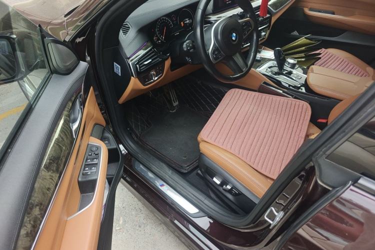 Used BMW 6 Series GT 2018 630i M Sport Package Driver Seat
