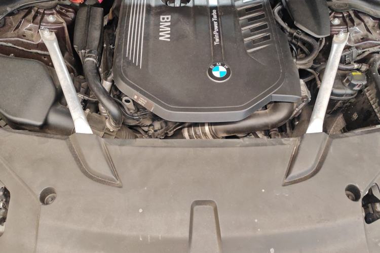 Used BMW 6 Series GT 2018 640i xDrive M Sport Package Engine Bay