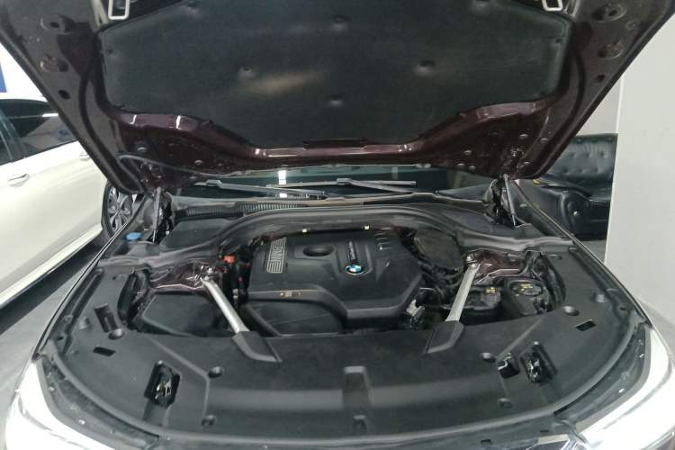 Used BMW 6 Series GT 2018 630i M Sport Package Engine Bay