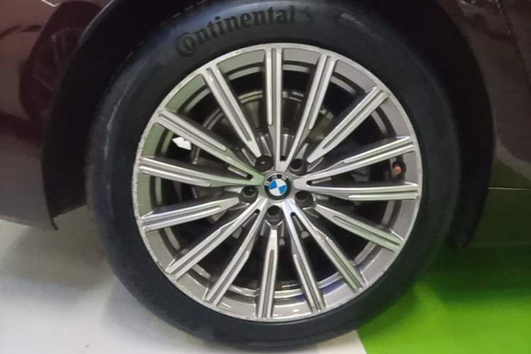 Used BMW 6 Series GT 2018 630i Luxury Design Package Exterior 5