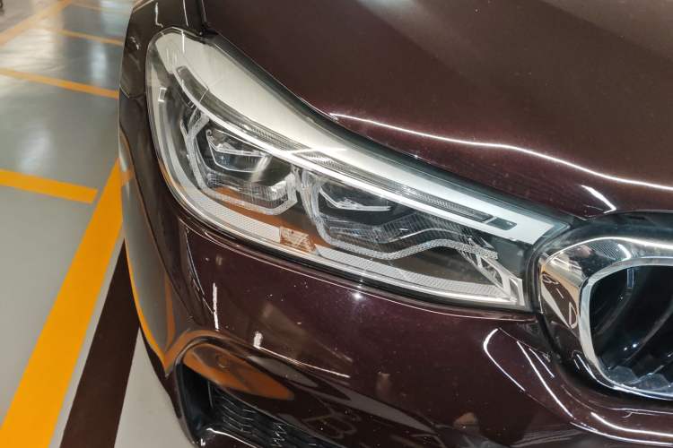 Used BMW 6 Series GT 2018 640i xDrive M Sport Package Exterior 6