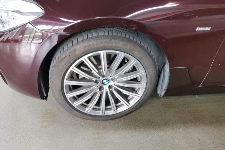 Used BMW 6 Series GT 2018 630i Luxury Design Package Exterior 7