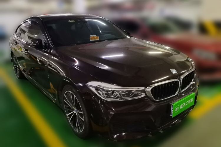 Used BMW 6 Series GT 2018 630i M Sport Package Front Right 45 Deg