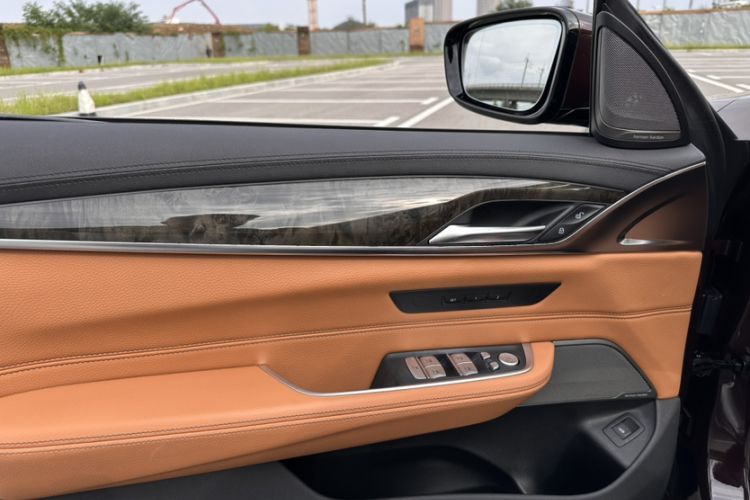 Used BMW 6 Series GT 2018 630i M Sport Package Interior 10