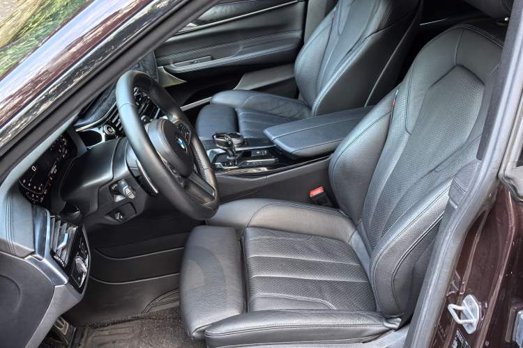 Used BMW 6 Series GT 2018 630i M Sport Package Interior 11