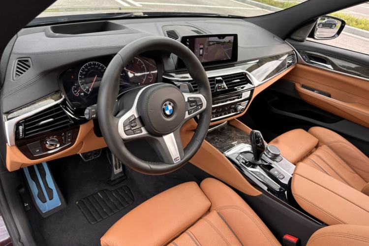 Used BMW 6 Series GT 2018 630i M Sport Package Interior 15