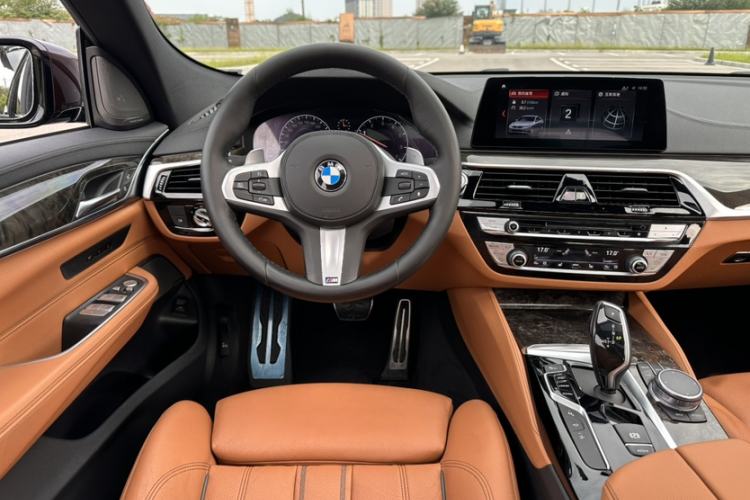 Used BMW 6 Series GT 2018 630i M Sport Package Interior 3