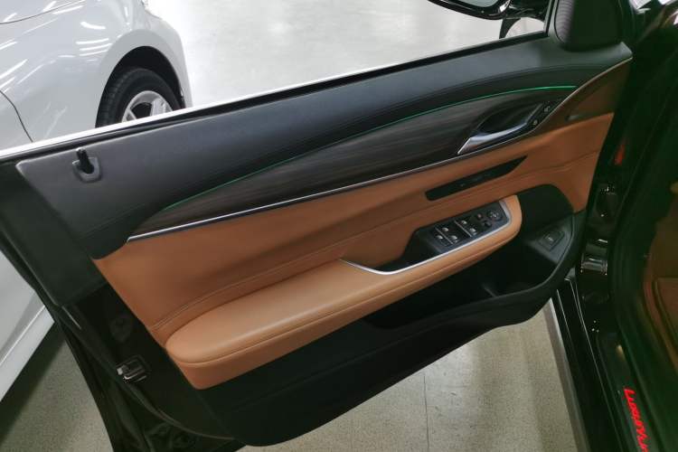 Used BMW 6 Series GT 2018 630i Luxury Design Package Interior 7