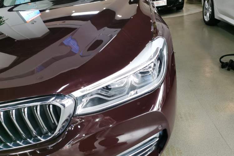 Used BMW 6 Series GT 2018 630i Luxury Design Package Left Front Headlight