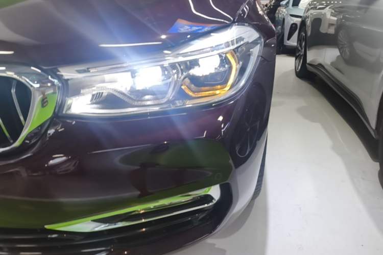 Used BMW 6 Series GT 2018 630i Luxury Design Package Left Front Headlight
