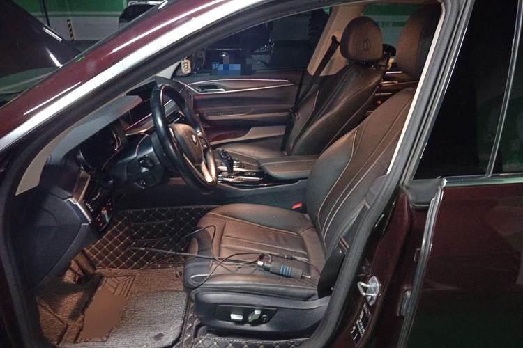 Used BMW 6 Series GT 2018 630i Luxury Design Package Left Front Seat