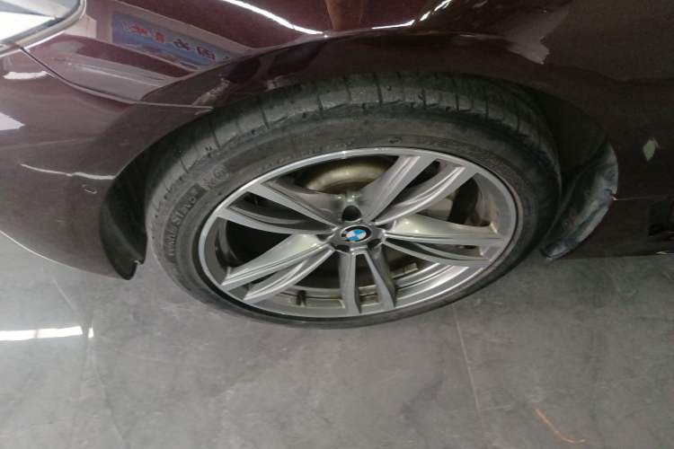 Used BMW 6 Series GT 2018 630i M Sport Package Left Front Wheel Hub