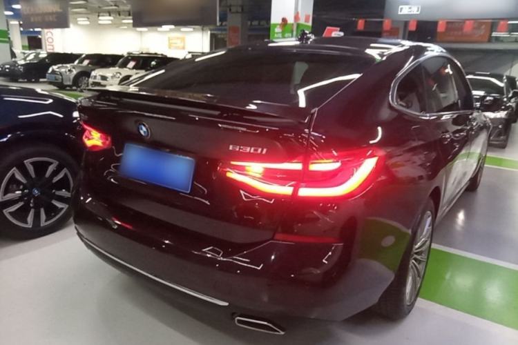 Used BMW 6 Series GT 2018 630i Luxury Design Package Rear Right 45 Deg