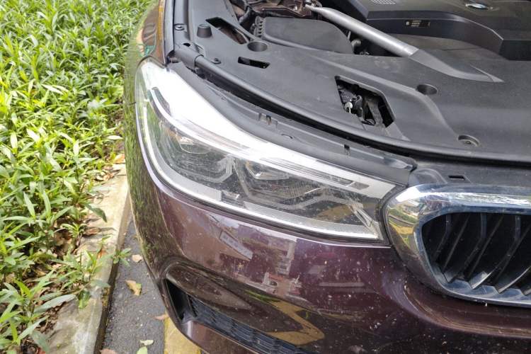 Used BMW 6 Series GT 2018 630i M Sport Package Right Front Headlight