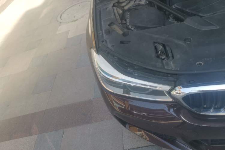 Used BMW 6 Series GT 2018 630i M Sport Package Right Front Headlight