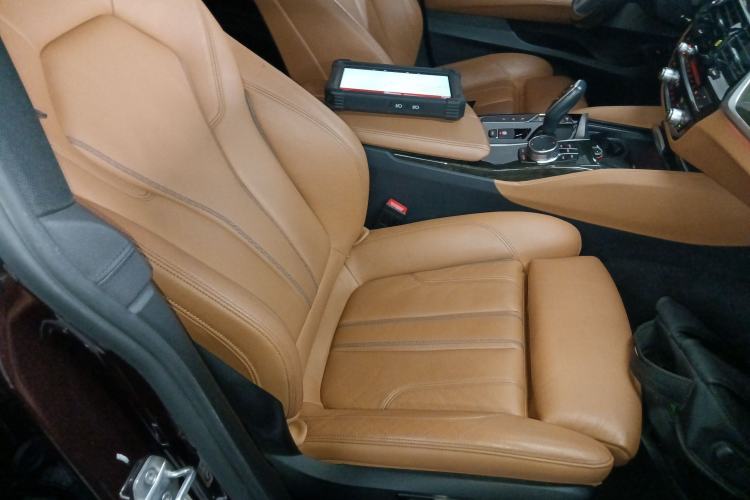 Used BMW 6 Series GT 2018 630i M Sport Package Right Front Seat