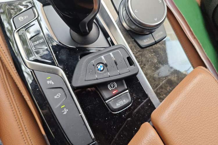 Used BMW 6 Series GT 2018 630i M Sport Package Vehicle Key