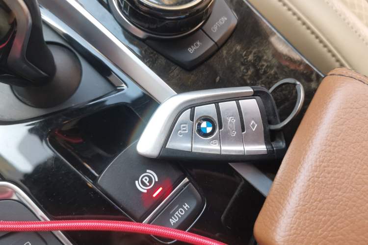 Used BMW 6 Series GT 2018 630i M Sport Package Vehicle Key