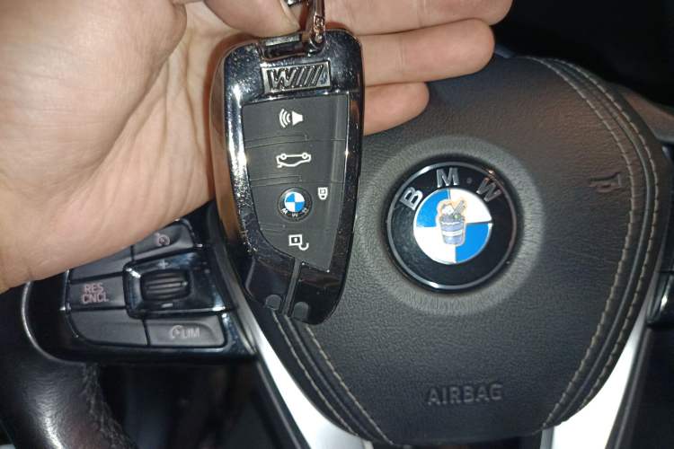Used BMW 6 Series GT 2018 630i Luxury Design Package Vehicle Key