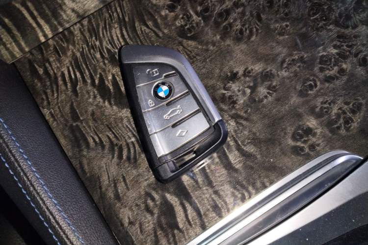 Used BMW 6 Series GT 2018 630i M Sport Package Vehicle Key