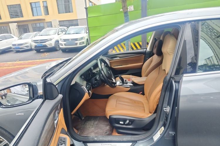 Used BMW 6 Series GT 2018 630i Luxury Design Package Left Front Seat