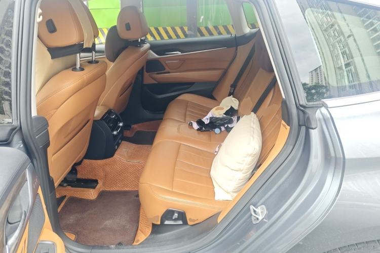 Used BMW 6 Series GT 2018 630i Luxury Design Package Left Rear Seat