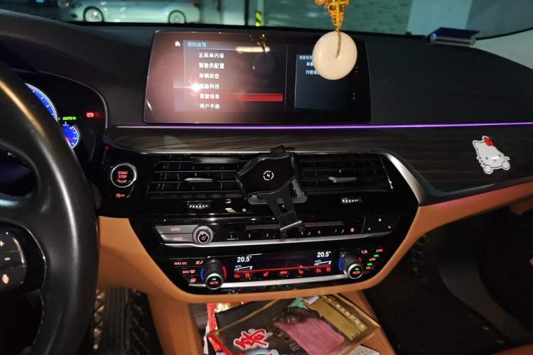 Used BMW 6 Series GT 2018 630i Luxury Design Package Audio And AC Panel