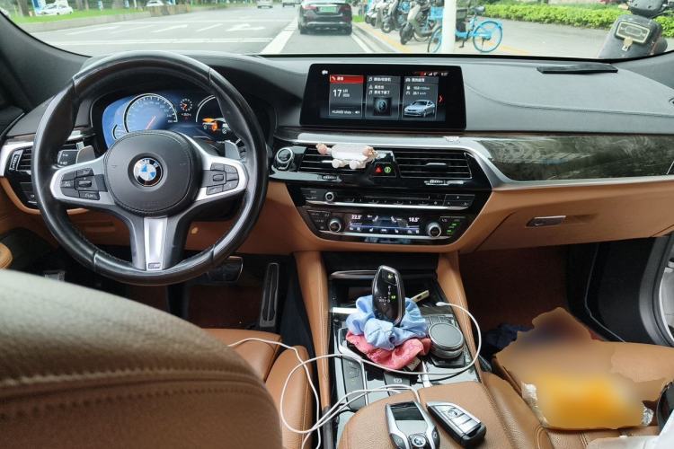 Used BMW 6 Series GT 2018 630i M Sport Package Center Console