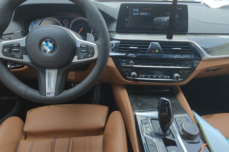 Used BMW 6 Series GT 2018 630i M Sport Package Center Console