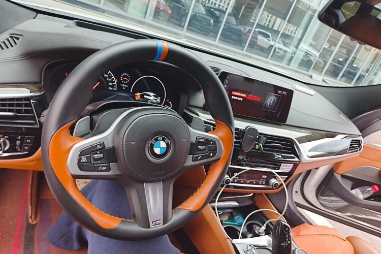 Used BMW 6 Series GT 2018 630i M Sport Package Center Console