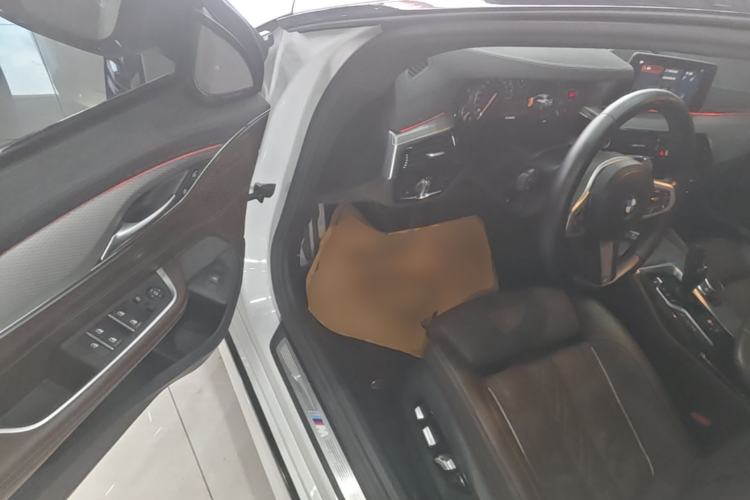 Used BMW 6 Series GT 2018 640i xDrive M Sport Package Driver Seat